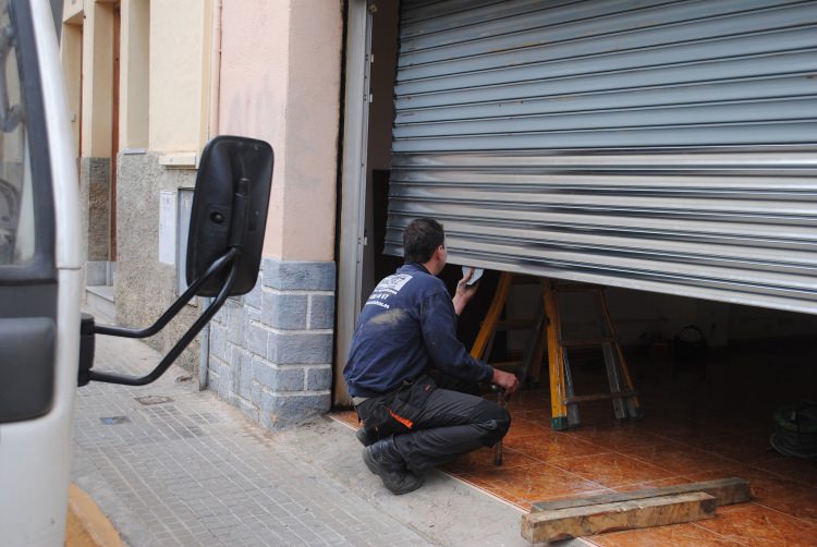 reparación de puerta en ripollet