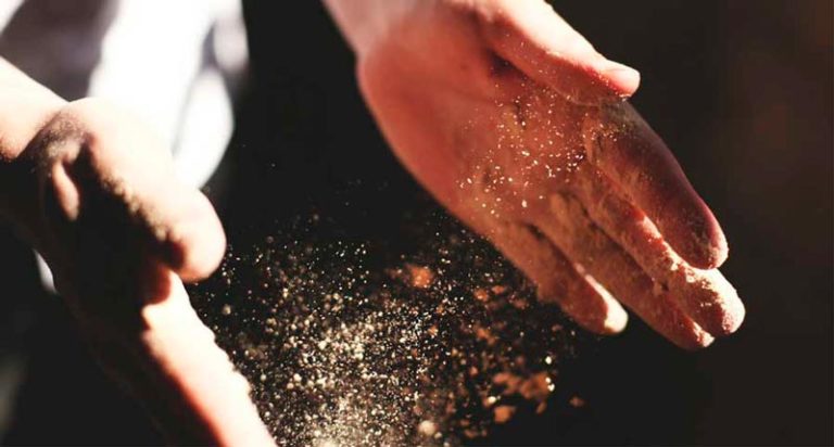 Mantenimiento de puertas de garaje: cómo limpiar puerta garaje